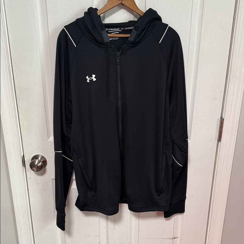 Under Armour XL Black Full-Zip Hoodie